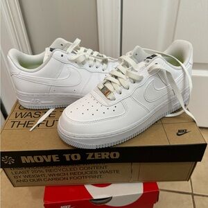 Nike Air Force 1 07’ next nature